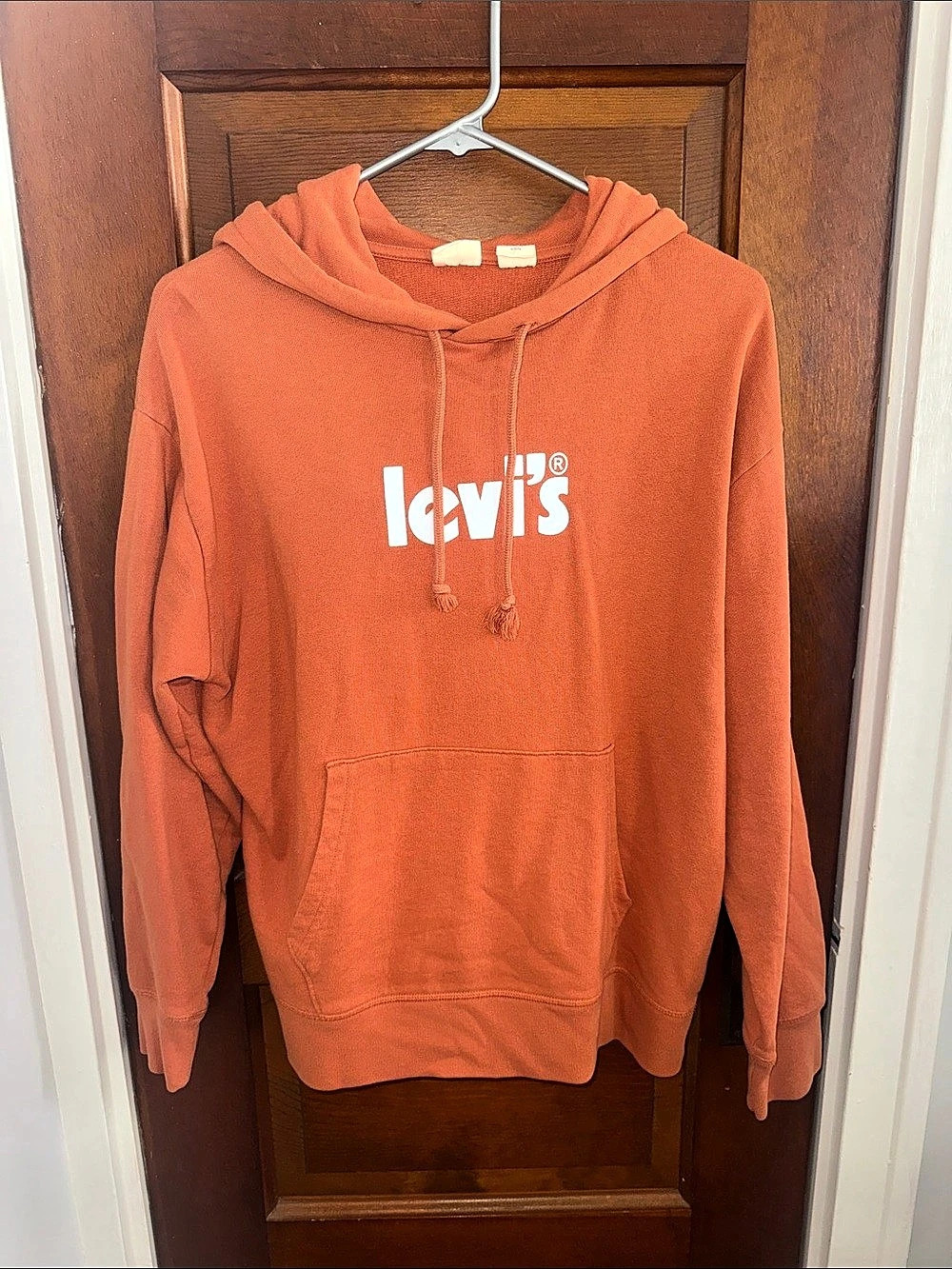 Levi's Graphic Pullover Hoodie in Orange Size Medium